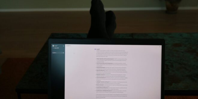 8 prompts pour transformer un article en vidéo