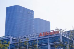 Alibaba bannit Claude Code en interne l'histoire du code caché qui a mis le feu à la relation USA-Chine en IA