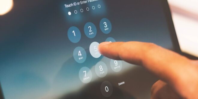 Bitwarden vs Dashlane vs 1Password vs LastPass quel gestionnaire de mots de passe choisir en 2026