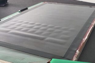 Des boutons physiques sur des écrans tactiles grâce à Flat Panel Haptics