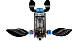 Ce lycéen de 15 ans a gagné 50 000 $ en construisant une tortue robot sous-marine qui détecte les microplastiques