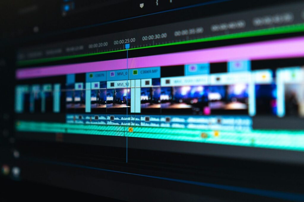 Kdenlive vs DaVinci Resolve vs OpenShot comparatif vidéo