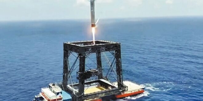 La Chine attrape sa première fusée réutilisable avec un filet géant en pleine mer, une méthode jamais tentée dans le monde