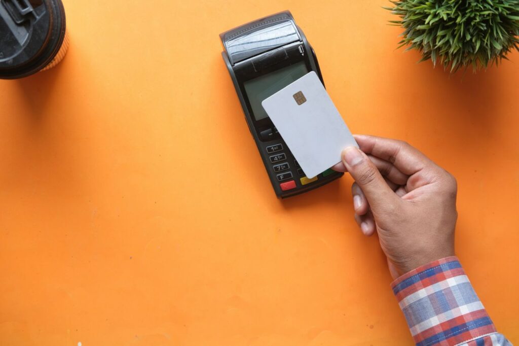 Le Rwanda lance l'interopérabilité nationale des paiements instantanés via eKash