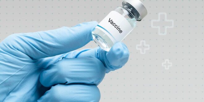 Premier vaccin entièrement conçu par l'IA testé sur l'humain Cambridge dévoile pEVAC-PS, capable de cibler des virus qui n'existent pas encore chez l'homme