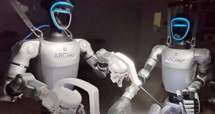 Un robot humanoïde opère un porc à distance la chirurgie du futur a commencé