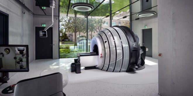 ZAP-X la machine qui traite une tumeur au cerveau en 30 minutes, sans bistouri, sans anesthésie et sans hospitalisation