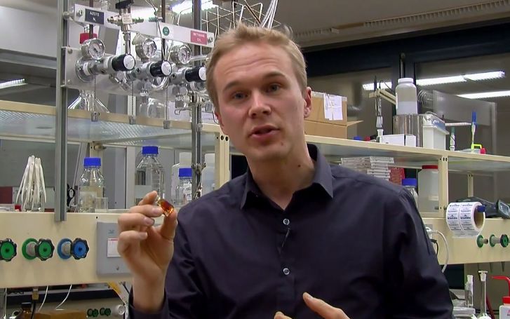 Les chercheurs produisent de l'hydrogène avec le soleil, l'eau et la rouille